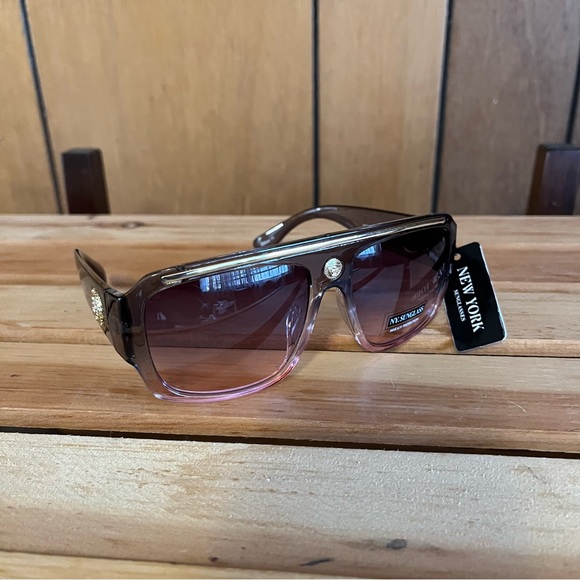 Black/Pink Color Fade Sunglasses - Picture 11 of 14